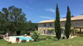  Chambres d'Hôtes Le Val de la Garenne  Сенуйяк